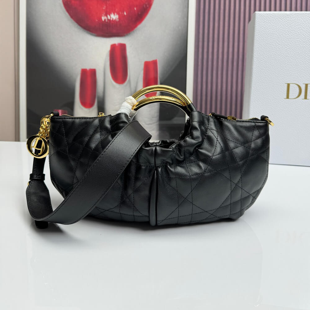 D*or walk in D*or purse